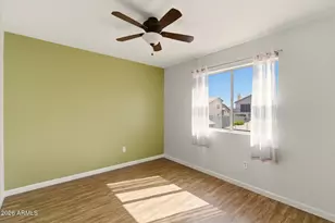 1723 E Blackhawk Dr E, Phoenix, AZ 85024 - Photo 20
