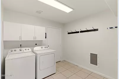 1723 E Blackhawk Drive E, Phoenix, AZ 85024 - Photo 12