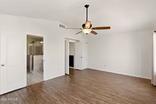 1723 E Blackhawk Dr E, Phoenix, AZ 85024 - Photo 16