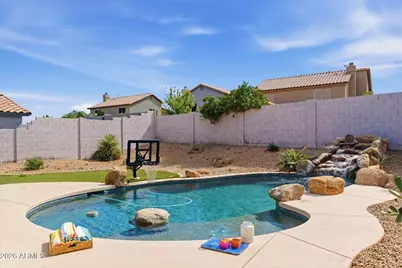 1723 E Blackhawk Drive E, Phoenix, AZ 85024 - Photo 1
