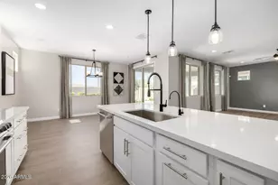 11770 N 168th Dr, Surprise, AZ 85388 - Photo 14