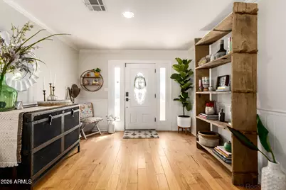 4330 E Turney Avenue, Phoenix, AZ 85018 - Photo 12