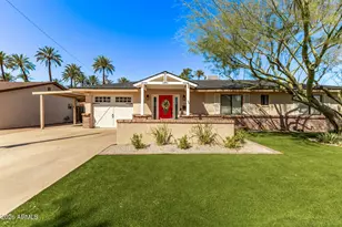 4330 E Turney Ave, Phoenix, AZ 85018 - Photo 8