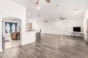 21404 W Caravaggio Ln, Wittmann, AZ 85361 - Photo 10