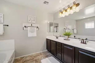 2430 E Hazeltine Way, Gilbert, AZ 85298 - Photo 24