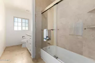 4956 E Clarendon Ave, Phoenix, AZ 85018 - Photo 32