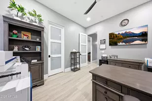 8924 W Patrick Ln, Peoria, AZ 85383 - Photo 38