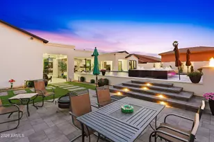 8924 W Patrick Ln, Peoria, AZ 85383 - Photo 52