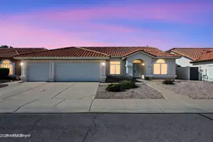 1470 S Villas Ct, Chandler, AZ 85286 - Photo 1