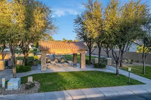 4440 S Pecan Dr, Chandler, AZ 85248 - Photo 22