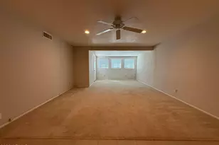 4849 E Lake Point Cir, Phoenix, AZ 85044 - Photo 8