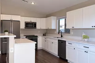 7171 W Marlette Ave, Glendale, AZ 85303 - Photo 22