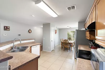 7316 W Cordes Road, Phoenix, AZ 85043 - Photo 10
