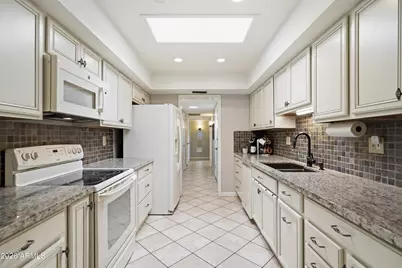 12550 W Parkwood Drive, Sun City West, AZ 85375 - Photo 12