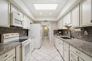 12550 W Parkwood Dr, Sun City West, AZ 85375 - Photo 12