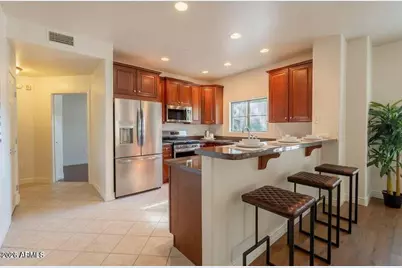 5450 E Deer Valley Drive #1208, Phoenix, AZ 85054 - Photo 2