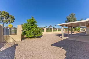 12122 S Tomi Dr, Phoenix, AZ 85044 - Photo 28