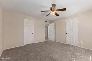 12122 S Tomi Dr, Phoenix, AZ 85044 - Photo 18