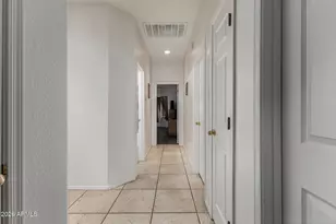 891 W Tremaine Ave, Gilbert, AZ 85233 - Photo 34