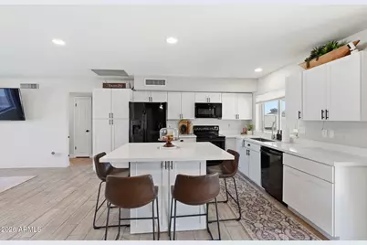 2109 W Oraibi Drive, Phoenix, AZ 85027 - Photo 14