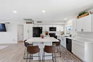 2109 W Oraibi Dr, Phoenix, AZ 85027 - Photo 14