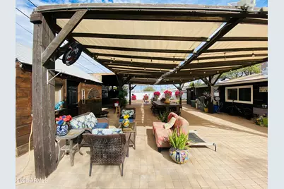 3938 W Lynne Lane, Phoenix, AZ 85041 - Photo 32