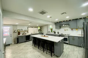 3938 W Lynne Ln, Phoenix, AZ 85041 - Photo 1