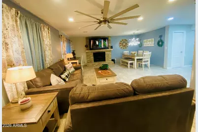 3938 W Lynne Lane, Phoenix, AZ 85041 - Photo 14