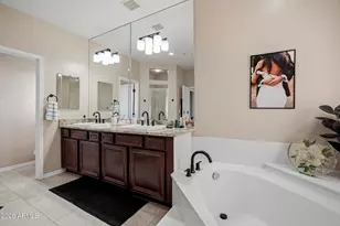 3935 E Rough Rider Rd, Phoenix, AZ 85050 - Photo 30