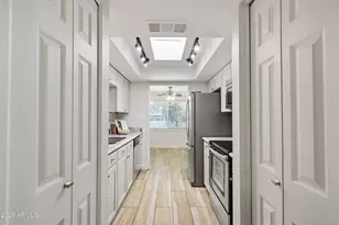 7527 E Pleasant Run, Scottsdale, AZ 85258 - Photo 2