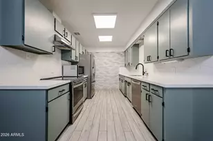 2816 N 33rd Pl, Phoenix, AZ 85008 - Photo 10