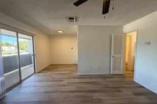 302 E Monte Vista Rd, Phoenix, AZ 85004 - Photo 4