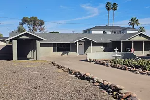 3711 N Kachina Ln, Scottsdale, AZ 85251 - Photo 1