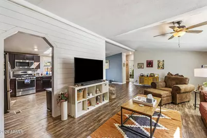 42027 N 3rd Street, Phoenix, AZ 85086 - Photo 4