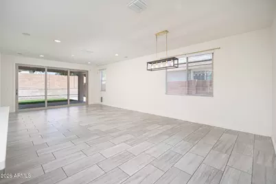 18338 W Getty Drive, Goodyear, AZ 85338 - Photo 10