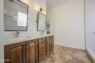 128 E Caribbean Dr, Casa Grande, AZ 85122 - Photo 20