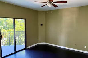 1352 E Highland Ave, Phoenix, AZ 85014 - Photo 14