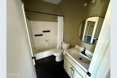 1352 E Highland Avenue #202, Phoenix, AZ 85014 - Photo 18