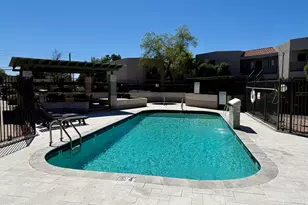 1352 E Highland Ave, Phoenix, AZ 85014 - Photo 2