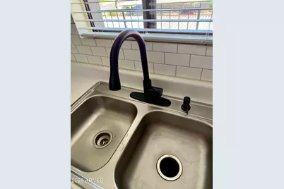 1352 E Highland Avenue #202, Phoenix, AZ 85014 - Photo 28