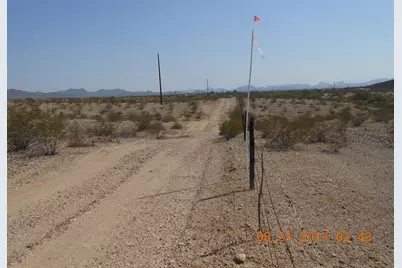 339Xx W Carver Road #-, Tonopah, AZ 85354 - Photo 2