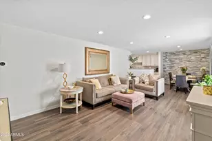 3416 E Amelia Ave, Phoenix, AZ 85018 - Photo 2