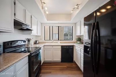 37222 N Tom Darlington Drive #Unit 18, Carefree, AZ 85377 - Photo 12