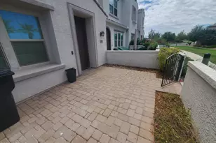 4077 S Sabrina Dr, Chandler, AZ 85248 - Photo 2