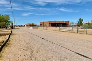 25131 W Gambit Trail, Wittmann, AZ 85361 - Photo 34