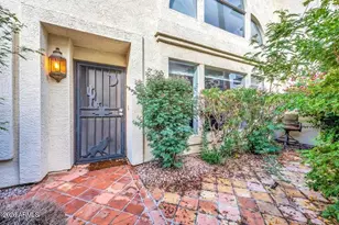 8841 S 51st St, Phoenix, AZ 85044 - Photo 4