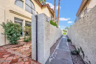 8841 S 51st St, Phoenix, AZ 85044 - Photo 4