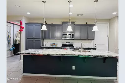 11562 W Levi Drive, Avondale, AZ 85323 - Photo 4