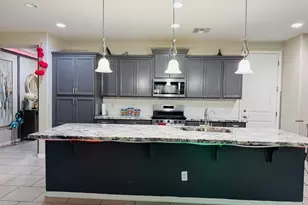 11562 W Levi Dr, Avondale, AZ 85323 - Photo 4