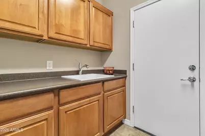 304 W Bismark Street, San Tan Valley, AZ 85143 - Photo 28